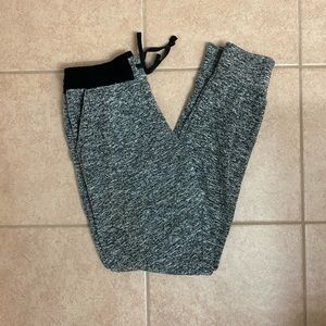 Juniors’ Grey Joggers